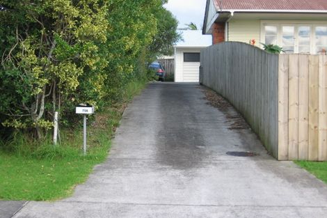 Photo of property in 71 Sylvan Crescent, Te Atatu South, Auckland, 0610