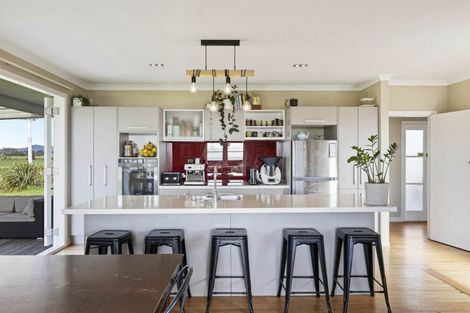 Photo of property in 90 Hoani Road, Okato, New Plymouth, 4381