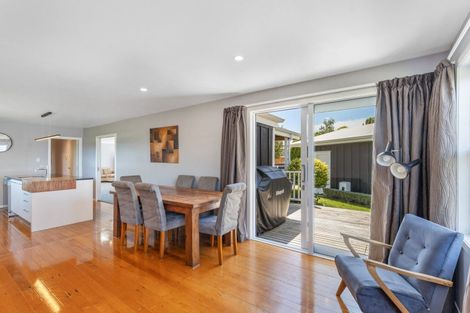 Photo of property in 10a Crownhill Street, Spotswood, New Plymouth, 4310