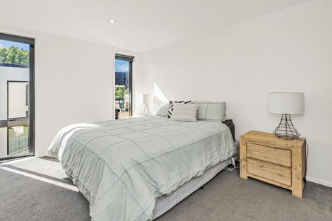 Photo of property in 4/275 Kilmore Street, Christchurch Central, Christchurch, 8011
