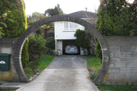 Photo of property in 4 Sheehy Grove, Wainuiomata, Lower Hutt, 5014