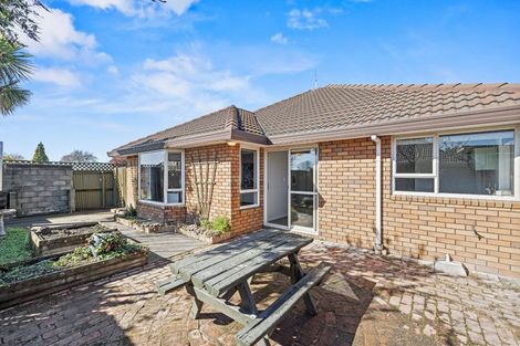 Photo of property in 2/114 Warden Street, Richmond, Christchurch, 8013