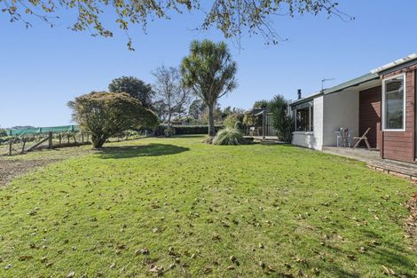 Photo of property in 20 Portland Drive, Mangorei, New Plymouth, 4312