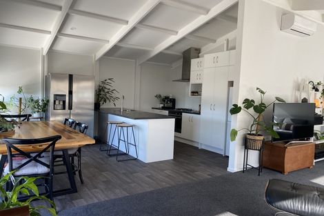 Photo of property in 84a Queens Road, Glen Avon, New Plymouth, 4312