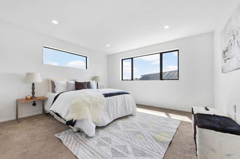 Photo of property in 19 Konoba Avenue, Kumeu, 0810
