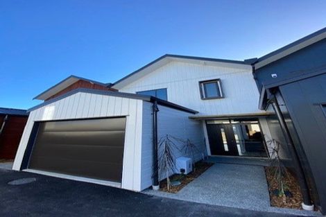 Photo of property in 43 Ron Deal Way, Epuni, Lower Hutt, 5011