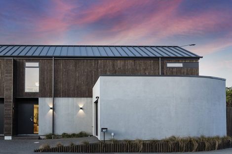 Photo of property in 87 Clare Road, St Albans, Christchurch, 8014