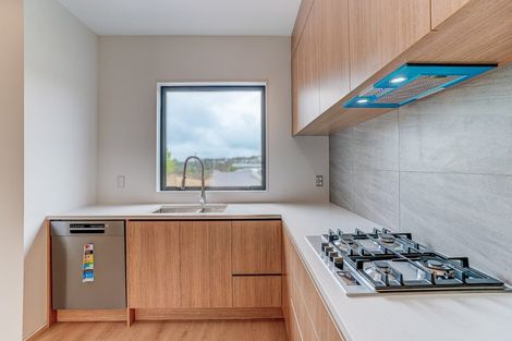 Photo of property in 25 Paretao Street, Massey, 0614