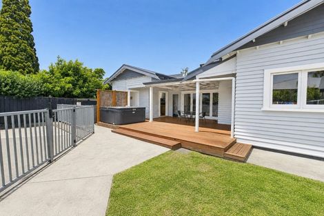 Photo of property in 10 Russell Street, Whataupoko, Gisborne, 4010