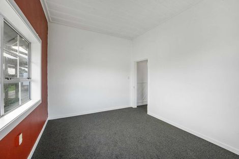 Photo of property in 2634 Mountain Road, Tariki, Stratford, 4394