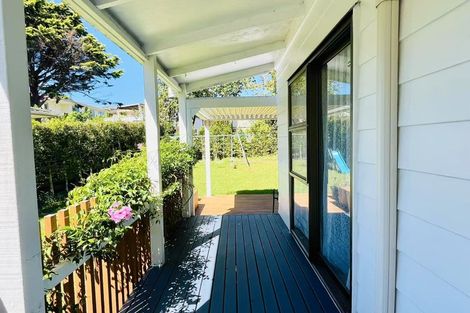 Photo of property in 68 Kaipatiki Road, Glenfield, Auckland, 0629