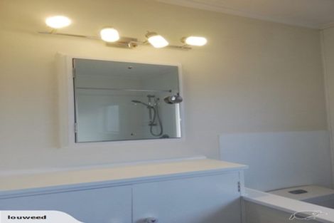 Photo of property in 10a Howard Road, Taradale, Napier, 4112