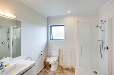 Photo of property in 94 Avery Road, Eskdale, Napier, 4182