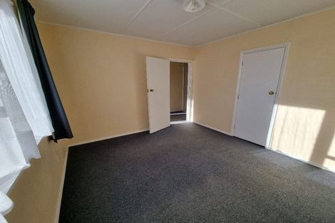 Photo of property in 12a Maraval Crescent, Grenada Village, Wellington, 6037