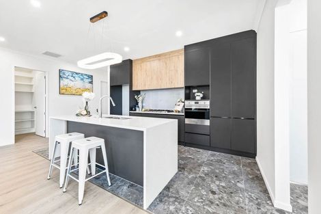 Photo of property in 18 Piedmonte Avenue, Pokeno, 2402