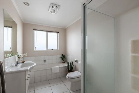 Photo of property in 11 Darraghs Lane, Brookfield, Tauranga, 3110