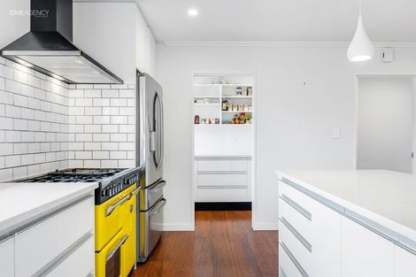 Photo of property in 8 Amy Place, Rangiora, 7400