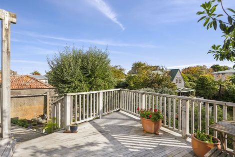 Photo of property in 43 Golf Road, Paraparaumu Beach, Paraparaumu, 5032