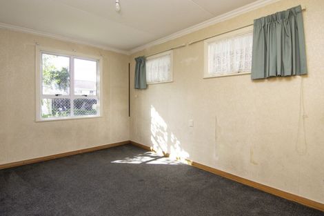 Photo of property in 6 Milton Street, Roslyn, Palmerston North, 4414