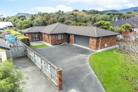 Photo of property in 18 Ludlam Way, Otaki, 5512