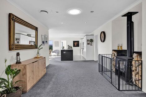 Photo of property in 105 Mawhitiwhiti Road, Normanby, Hawera, 4675
