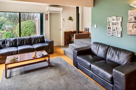 Photo of property in 18 Solander Place, Whitby, Porirua, 5024