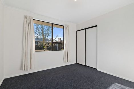 Photo of property in 1/72 Sullivan Avenue, Woolston, Christchurch, 8023