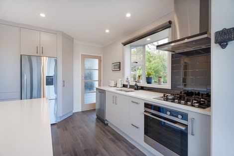 Photo of property in 18 Akatarawa Road, Brown Owl, Upper Hutt, 5018