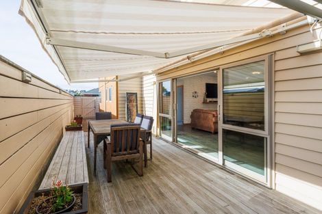 Photo of property in 3 Forbes Road, Foxton Beach, Foxton, 4815