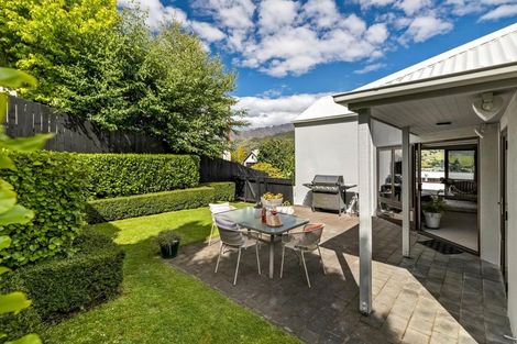Photo of property in 82 Panorama Terrace, Queenstown, 9300