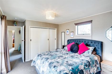 Photo of property in 31 Gilmour Place, Taradale, Napier, 4112