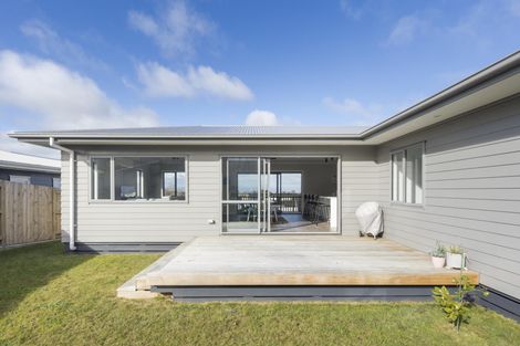 Photo of property in 15 Poplar Grove, Feilding, 4702