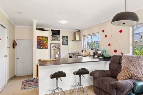 Photo of property in 3b Lillian Place, Orewa, 0931