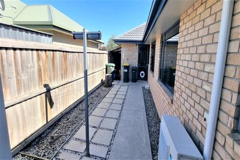 Photo of property in 10 Keats Place, Rolleston, 7614