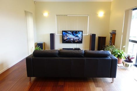 Photo of property in 64 Amesbury Drive, Churton Park, Wellington, 6037