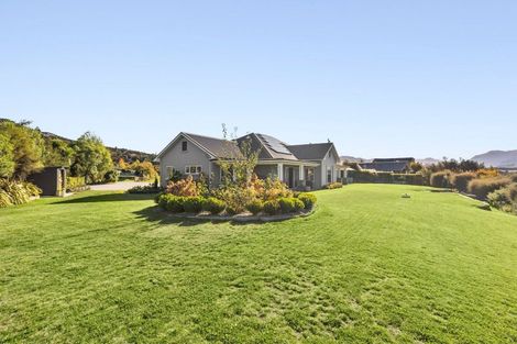Photo of property in 31 Matheson Crescent, Albert Town, Wanaka, 9305