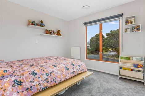 Photo of property in 2 Navigation Drive, Whitby, Porirua, 5024