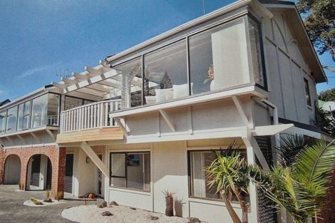 Photo of property in 11 Noel Avenue, Orewa, 0931