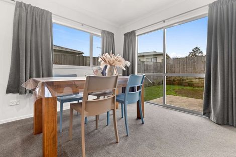 Photo of property in 11u1 Maynard Place, Temple View, Hamilton, 3218