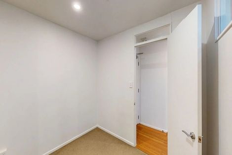 Photo of property in Terrace Garden Apartments, 11c/120 The Terrace, Wellington Central, Wellington, 6011