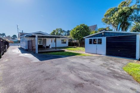 Photo of property in 17 Park Avenue, Waikanae, 5036