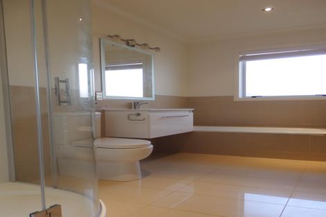 Photo of property in 89 Hall Street, Cambridge, 3434