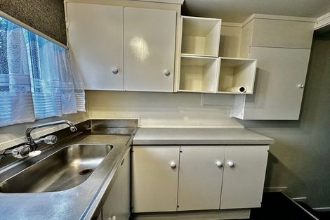 Photo of property in 3 Bleakhouse Road, Howick, Auckland, 2014