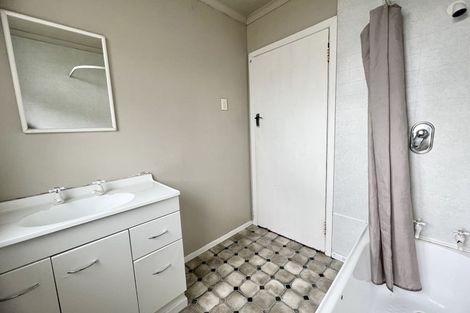 Photo of property in 194 Ross Street, Grasmere, Invercargill, 9810