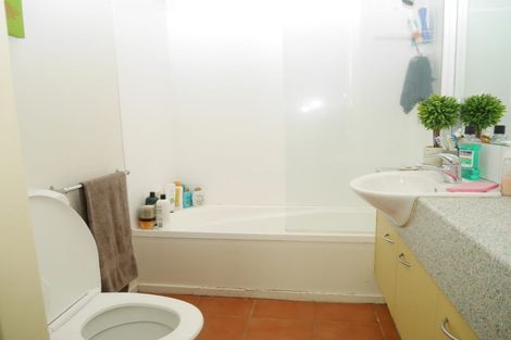 Photo of property in Courtenay Mews Apartments, 16/14u Alpha Street, Te Aro, Wellington, 6011