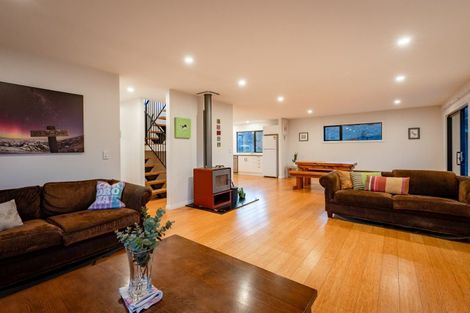 Photo of property in 28 Wabler Lane, Albert Town, Wanaka, 9305