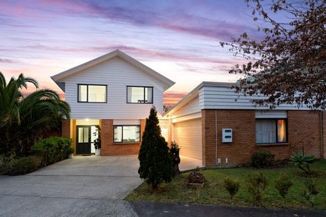 Photo of property in 13 Pyramid Place, Glen Eden, Auckland, 0602