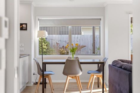 Photo of property in 4 Gallipoli Place, Paraparaumu, 5032