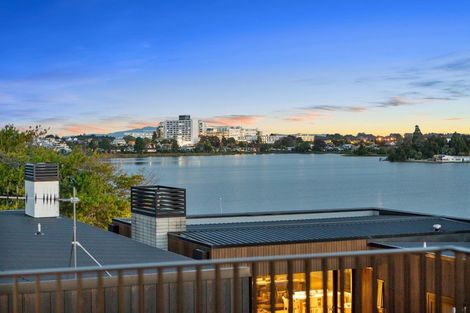 Photo of property in 4u3 Domain View Lane, Frankton, Hamilton, 3204