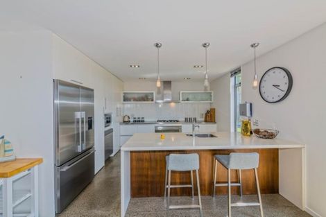 Photo of property in 77 Kittiwake Drive, Schnapper Rock, Auckland, 0632